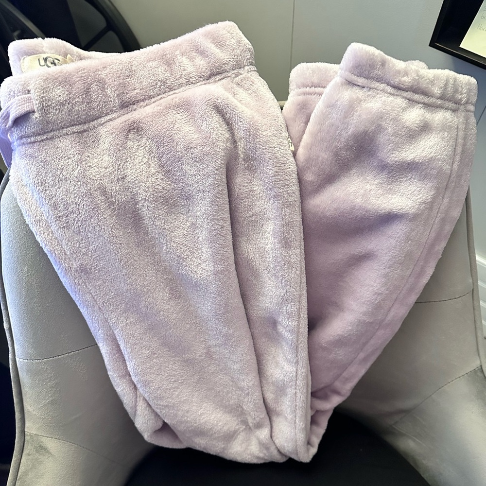 Cozy Ugg Lounge Pants.